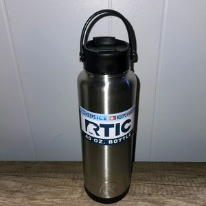 RTIC Water Bottle 40oz